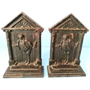 Set of Antique Dickens England MR. PICKWICK ENTERTAINS Cast Iron Bookends Deco
